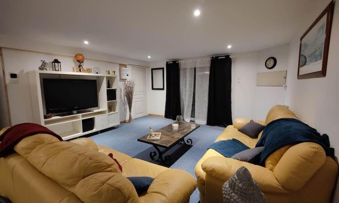 Mouilleron-le-Captif Apartment | Maison calme pour 6 personnes
