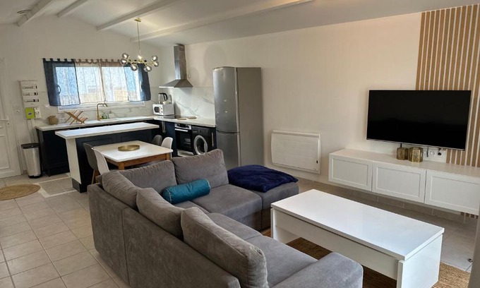 Nieul-sur-Mer House | Maison commode