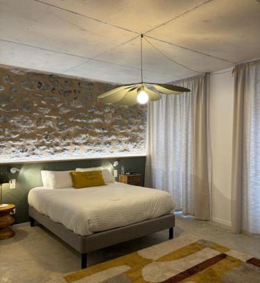 Villefranche-de-Rouergue Apartment | Maison des Cassiers By Les Fleurines