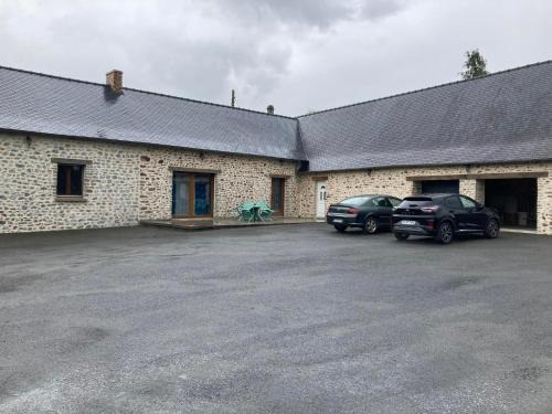 Le Bourgneuf-la-Foret House | Maison de campagne