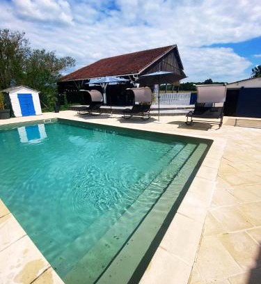 Savignac-sur-Leyze House | Maison de campagne Piscine, jacuzzi 2P Monflanquin
