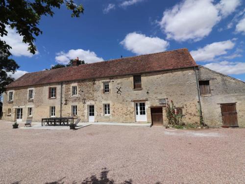 Merri House | Maison de charme avec grand jardin, jeux pour enfants, et équipements modernes à Merri - FR-1-497-137