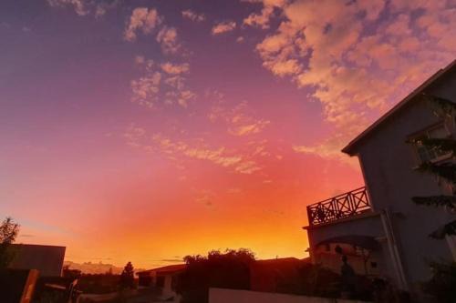 Saint-Paul Apartment | Maison de Jo