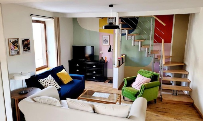 Magny House | Maison de village rénovée