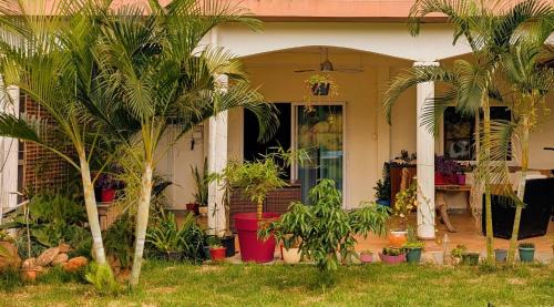 Pointe Aux Sables Apartment | Maison des Sables - Turquoise
