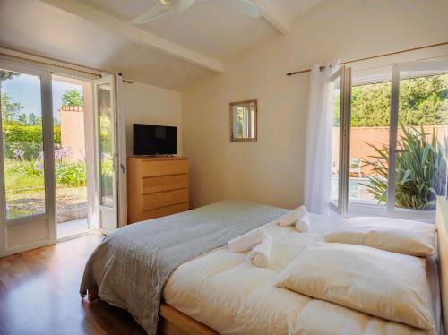 Molleges Villa | Maison Douce Provence - Soleil d'Hiver