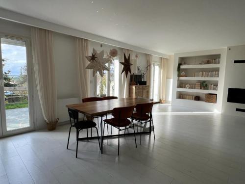 Maule House | Maison familiale, belle et moderne proche de Versailles et Thoiry