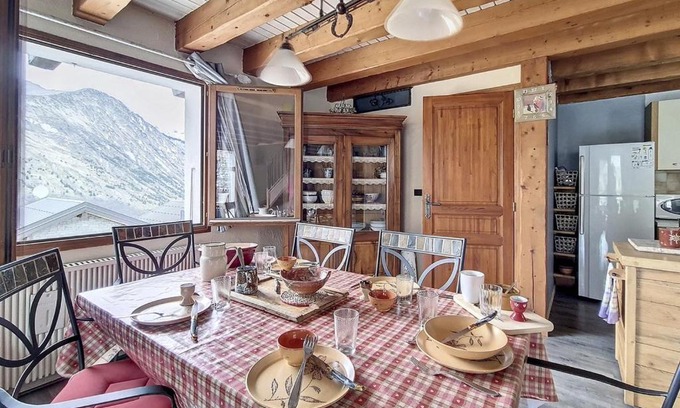 Saint-Martin-de-Belleville Apartment | Maison Familiale Cosy avec Terrasse, Proche Centre et Téléski à Saint Martin de Belleville - FR-1-344-1176