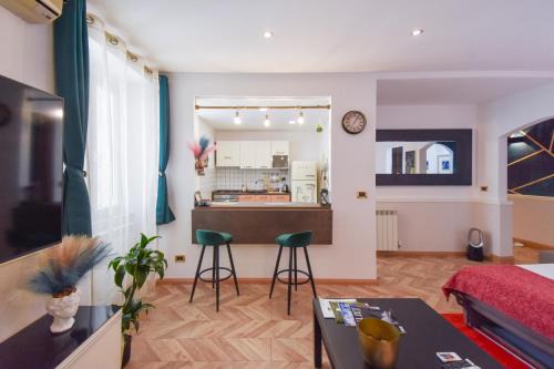 Roiano-Gretta-Barcola-Cologna-Scorcola Apartment | Maison Juliet - Silenziosa Suite Bohémien