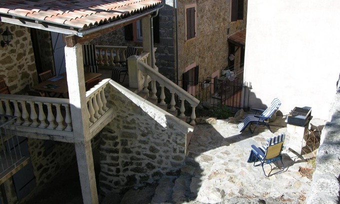 Evisa House | Maison Le Rêve