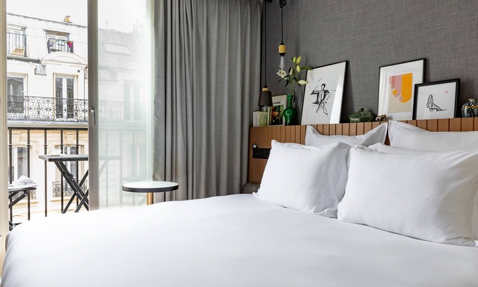 Quartier de Rochechouart Hotel | Maison Mère