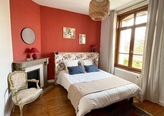 Coutures Villa | Maison meulière du 34e Sacre, à proximité du Domaine Pommery