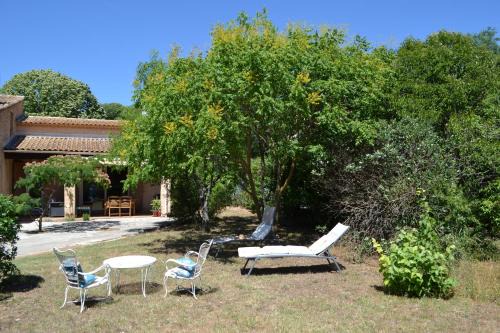 Gemenos House | Maison rénovée avec terrasse privative et jardin au centre de Gemenos