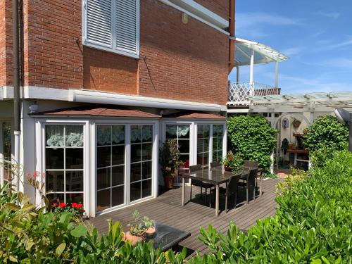 Ex Campo d'Aviazione Apartment | Maison Renée Viareggio
