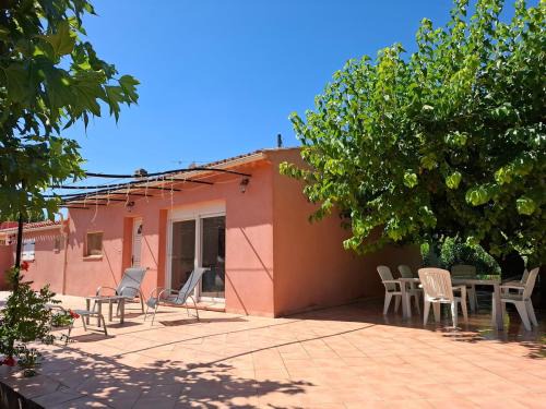 Gonfaron House | Maison Sylvana in Provence-Huge Garden, AC and Terrace