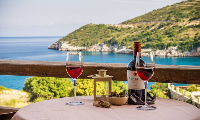 Skinaria Apartment | Makris Gialos Suite at the magnificent beach of Makris Gialos Zakynthos