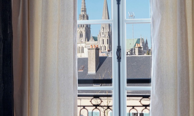 Chartres Apartment | Maleyssie Les Suites