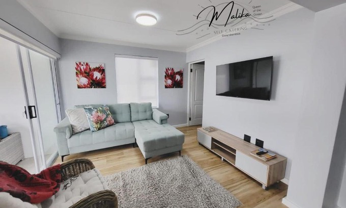 Dwarskersbos Apartment | MALIKA Self Catering #Loadshedding free #