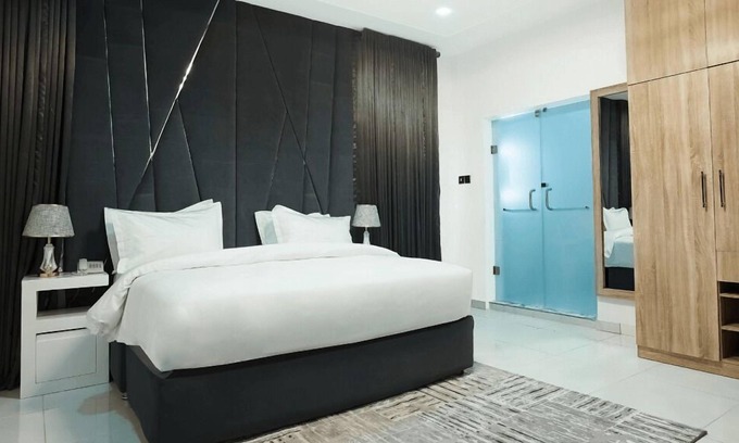 Ikorodu Hotel | Mambillah Hotels and Event centre
