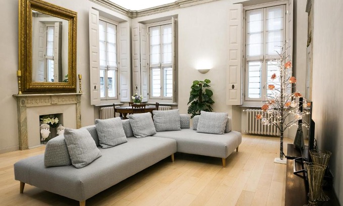 Casale Monferrato Apartment | MAMELI SUITE by IDEA MONFERRATO sas