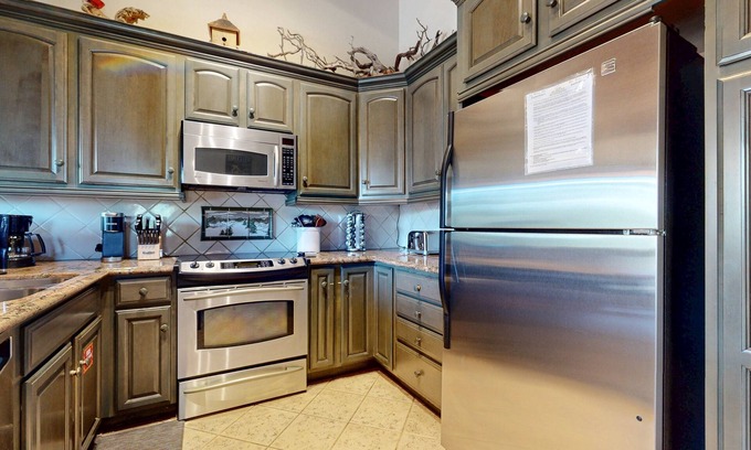 Mammoth Lakes Condo | Mammoth West 140 Pet-Friendly Updated Condo, Just A Short Walk to Canyon Lodge by RedAwning