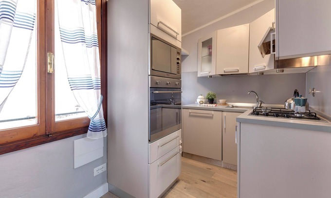 Oltrarno Apartment | Mamo Florence - Sprone Apartment