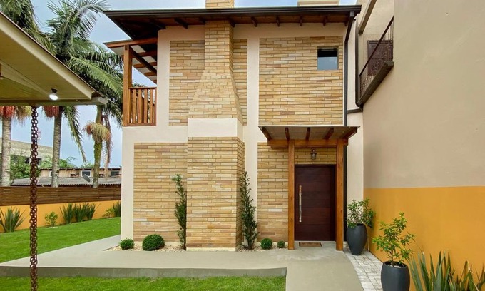 Praia Grande House | Manaca House