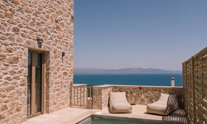 Gythio House | Mani Luxury Suites