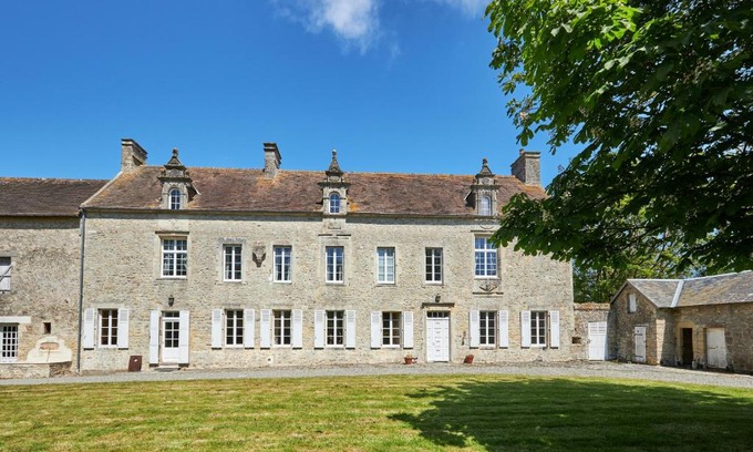 Vierville-sur-Mer Bed & Breakfast | Manoir de l’Ormel Omaha Beach