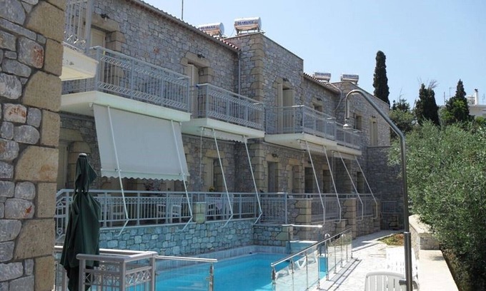 Stoupa Apartment | Manoleas Villas - Apartment 4