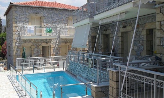 Stoupa Apartment | Manoleas Villas - Apartment 8