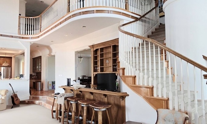 Paso Robles House | Manor at Santellan Vineyards 4156 sqft 6 bedroom - 4.5 bath