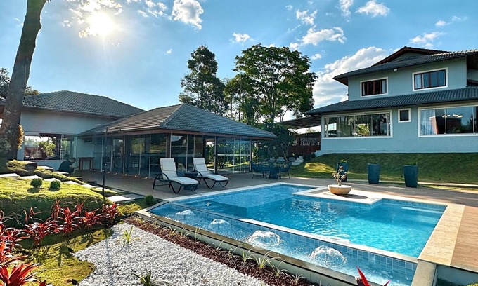 Venda Nova Do Imigrante House | Mansão Exclusiva em Pedra Azul!