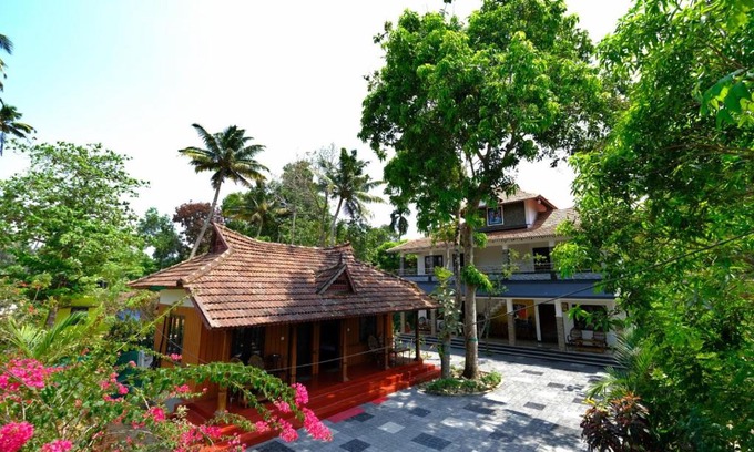 Mararikulam House | Marari Arapakal Beach Villa