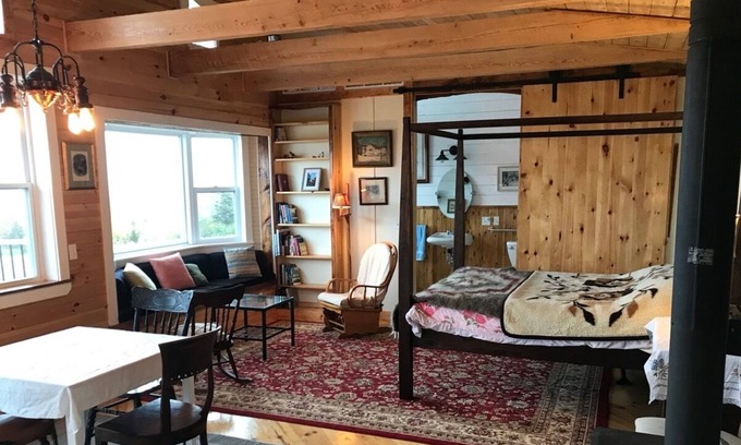 Annapolis County Cabin | MareGold Centre