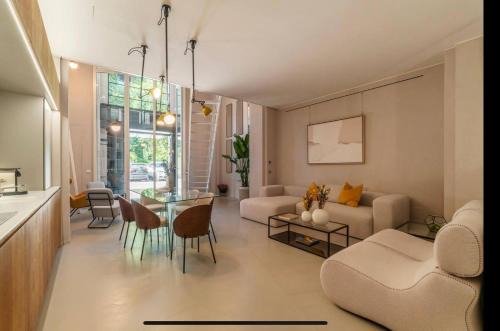 Rione IV Campo Marzio Apartment | Margutta Spagna Relais