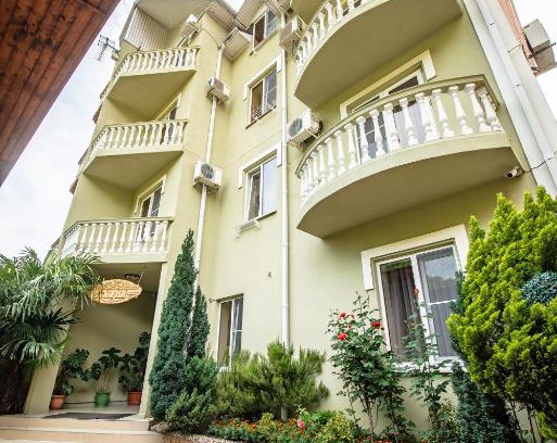 Lazarevskoye House | Maria Guest House