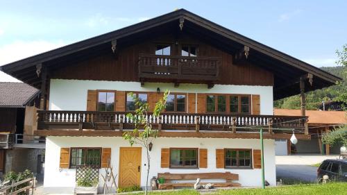 Fischbachau House | Maria Schnitzenbaumer
