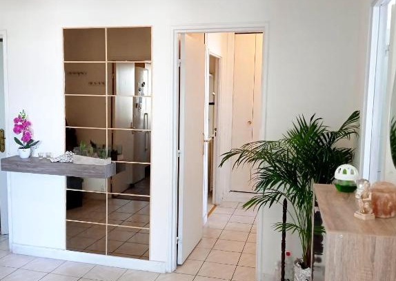 Maisons-Alfort Apartment | mariana-basel