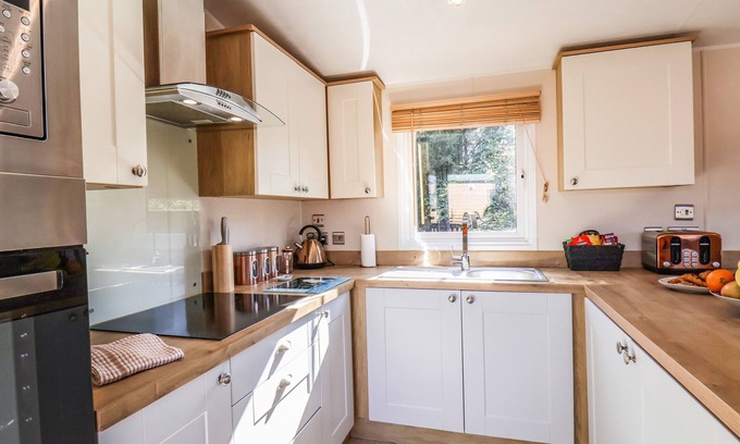 Runswick Bay Cottage | Marigold Lodge