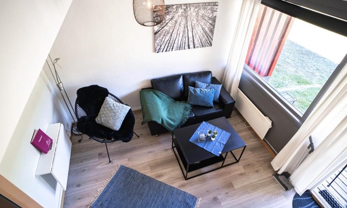 Borgund Apartment | Maristova apartment 110
