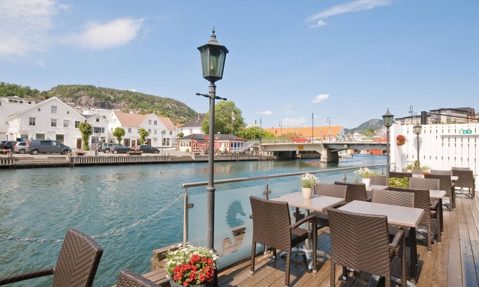 Flekkefjord Hotel | Maritim Fjordhotell