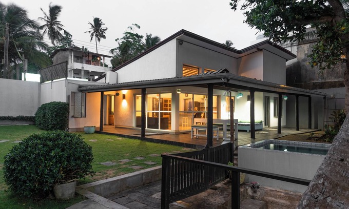 Unawatuna Villa | Marleys Beach House