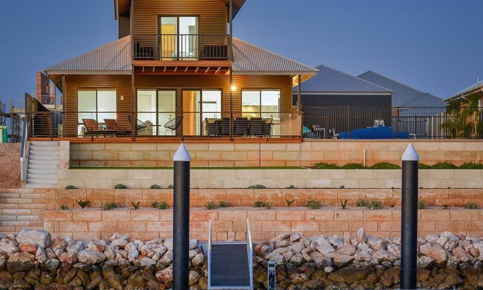 Exmouth House | Marlin is the perfect holiday base.