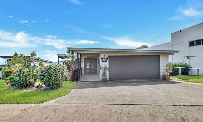 Brisbane Waterfront House | Marlin Lodge - Moreton Island