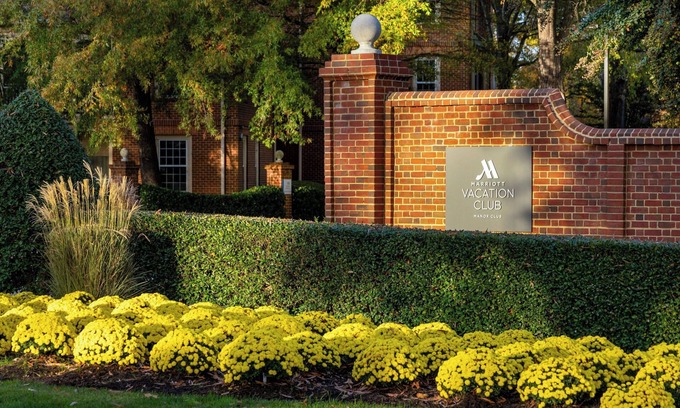 Williamsburg Hotel | Marriott's Manor Club at Ford's Colony