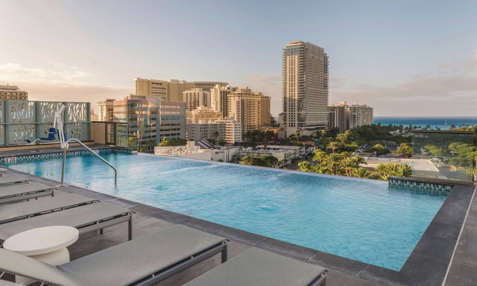 Waikiki Hotel | Marriott Vacation Club, Waikiki