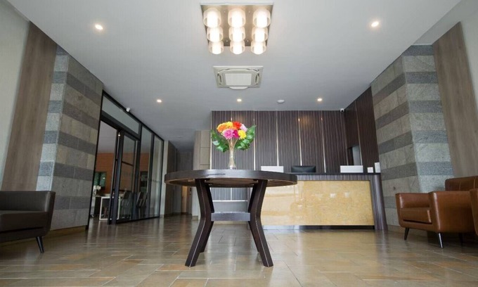 Phra Khanong Hotel | Marsi Hotel Bangchak