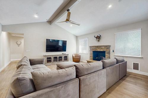 Oakhurst House | Martin and Helen’s Hideaway