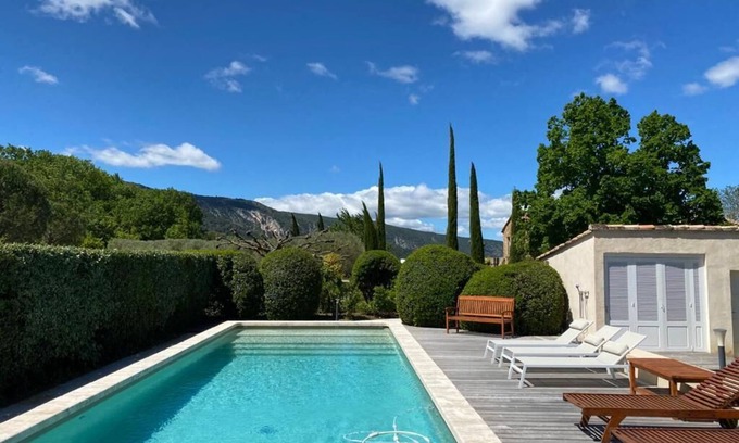 Oppede House | Mas Authentique, 13 Couchages, Avec Piscine au Cœur du Luberon